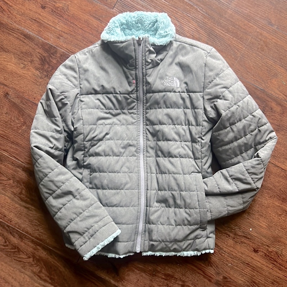 Girls reversible North Face coat. EUC